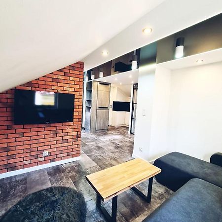 Loftowy Apartament W Centrum Mikolajek Mikołajki 外观 照片