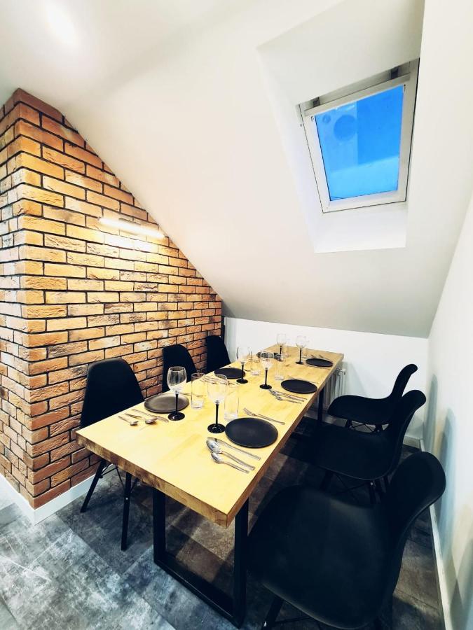 Loftowy Apartament W Centrum Mikolajek Mikołajki 外观 照片